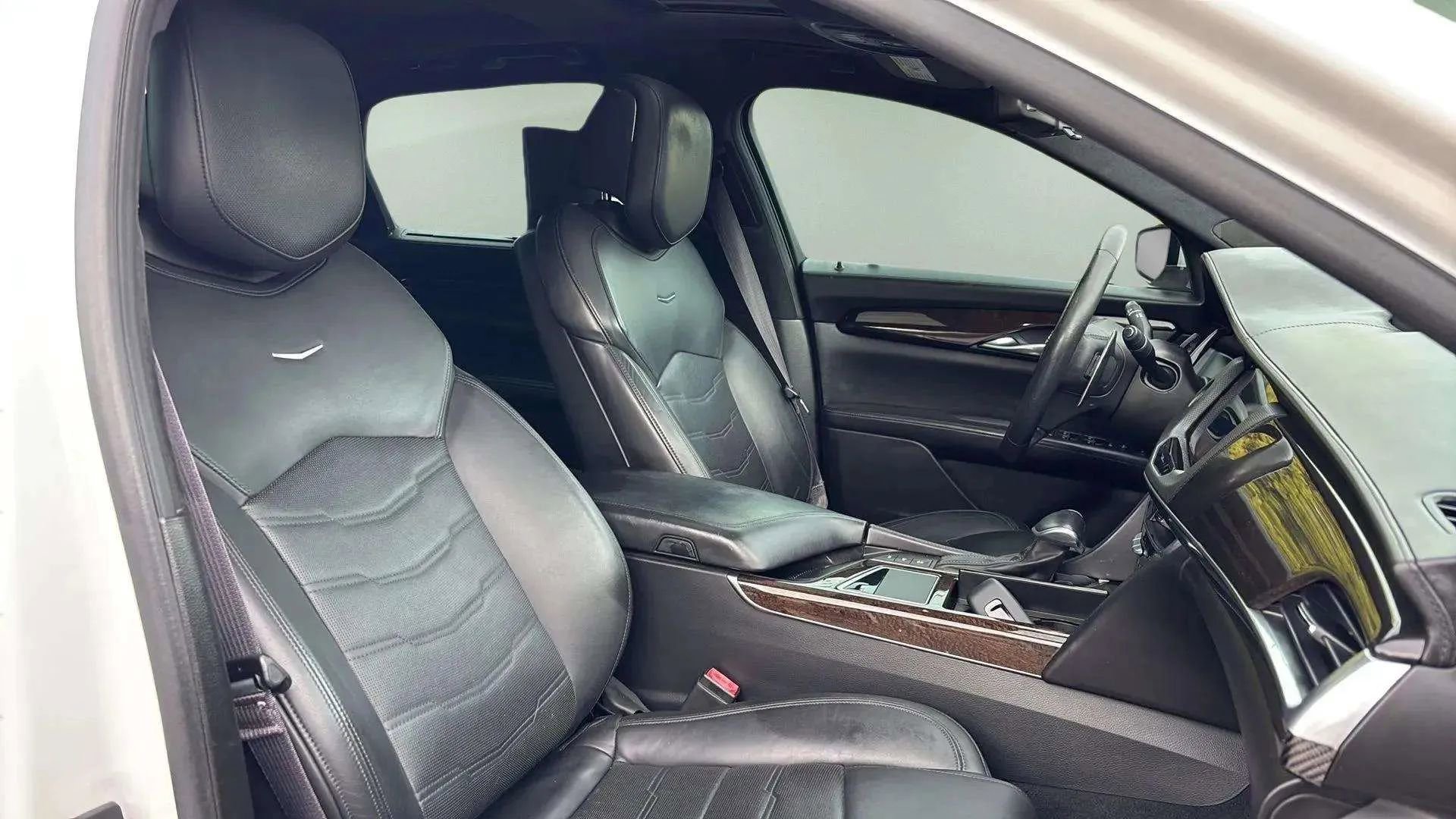 Used 2017 Cadillac CT6 Platinum image 33