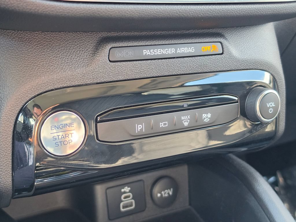 Used 2024 Ford Escape SE w/ PHEV Premium Package FWD image 27