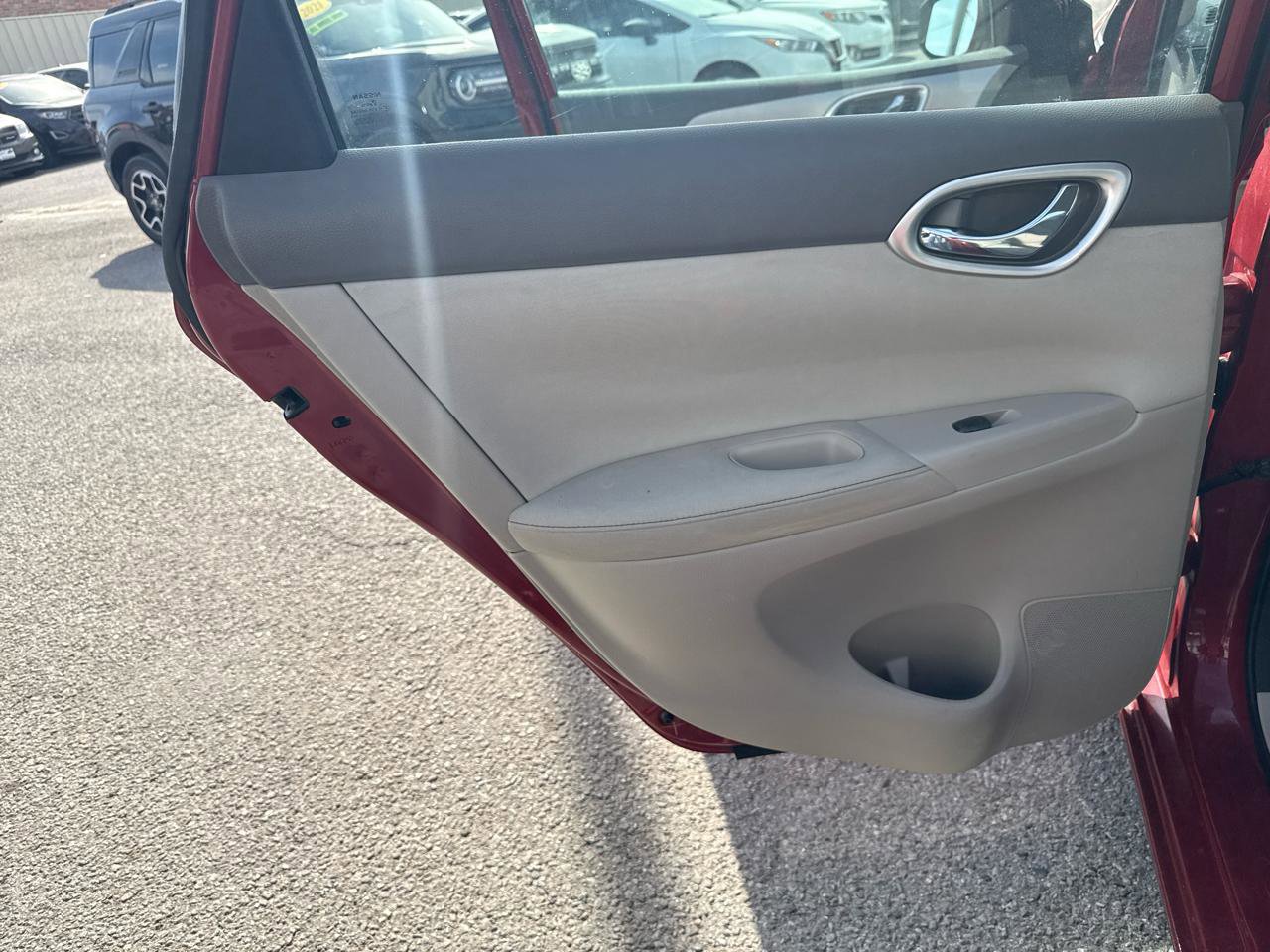 Used 2014 Nissan Sentra S image 14