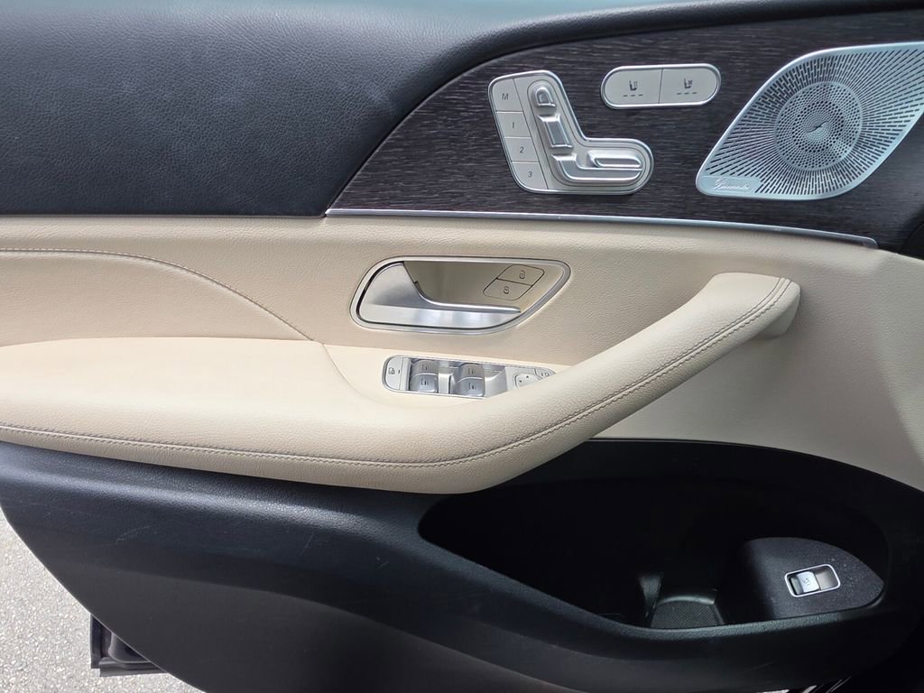 Used 2021 Mercedes-Benz GLE 350 image 25