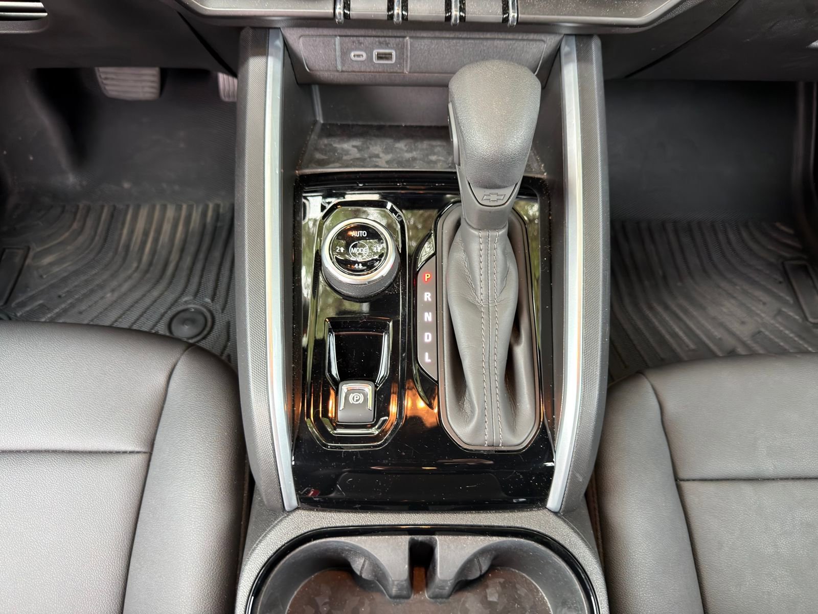 Used 2024 Chevrolet Colorado Trail Boss w/ Advanced Trailering Package image 23