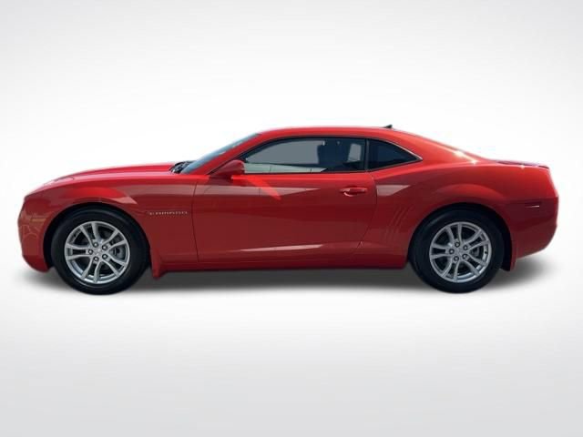 Used 2013 Chevrolet Camaro LS RWD image 10