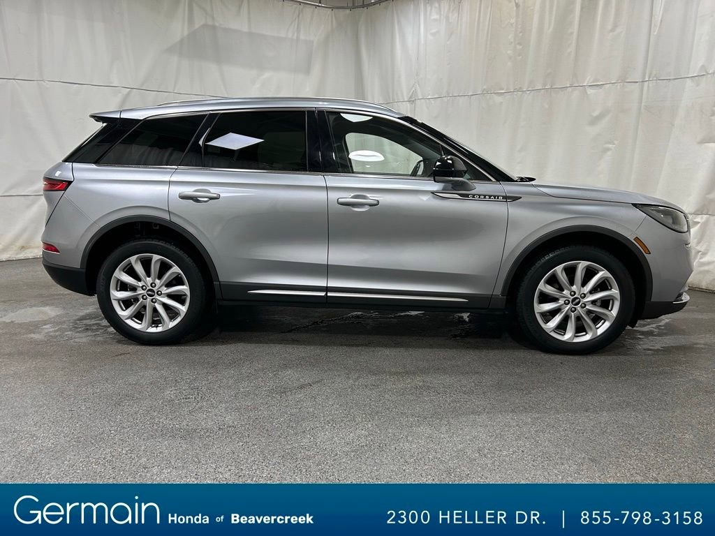 Used 2021 Lincoln Corsair AWD w/ Premium Package image 9