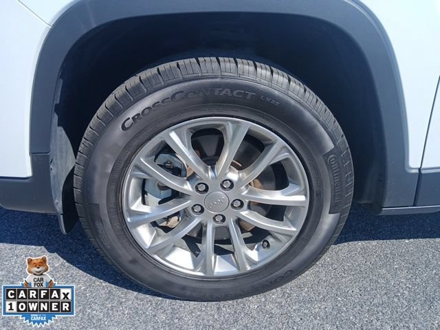 Used 2022 Jeep Cherokee Latitude Lux AWD/4WD image 2