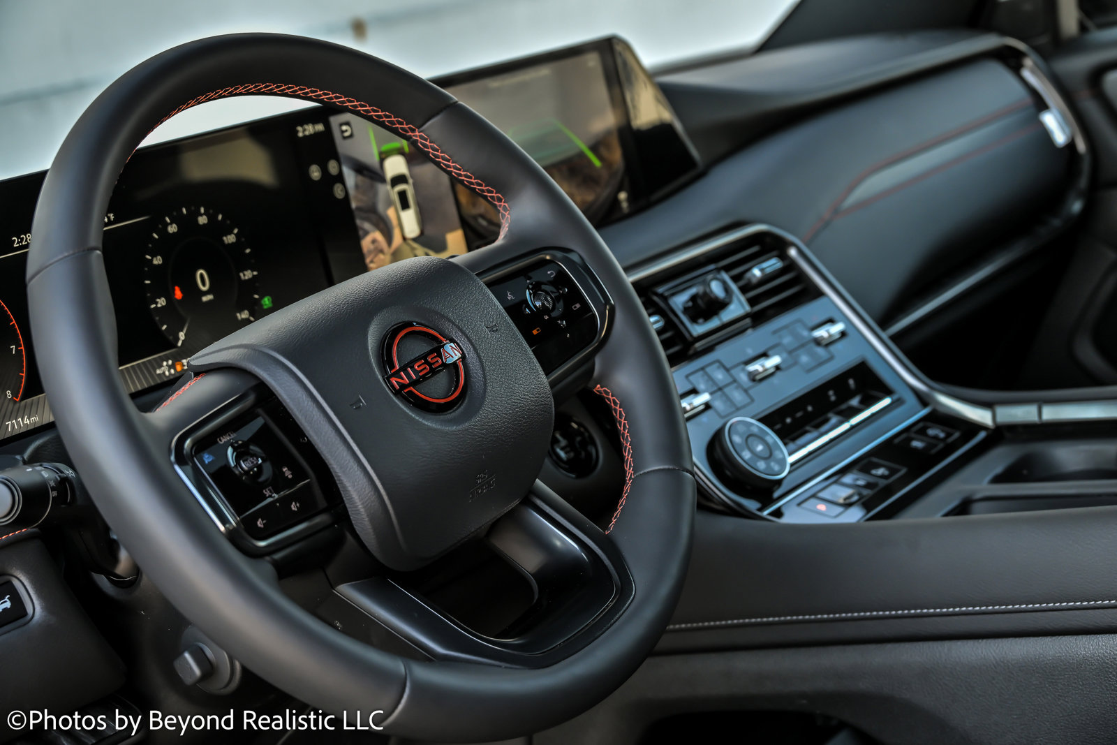 Used 2026 Nissan Armada PRO-4X image 29