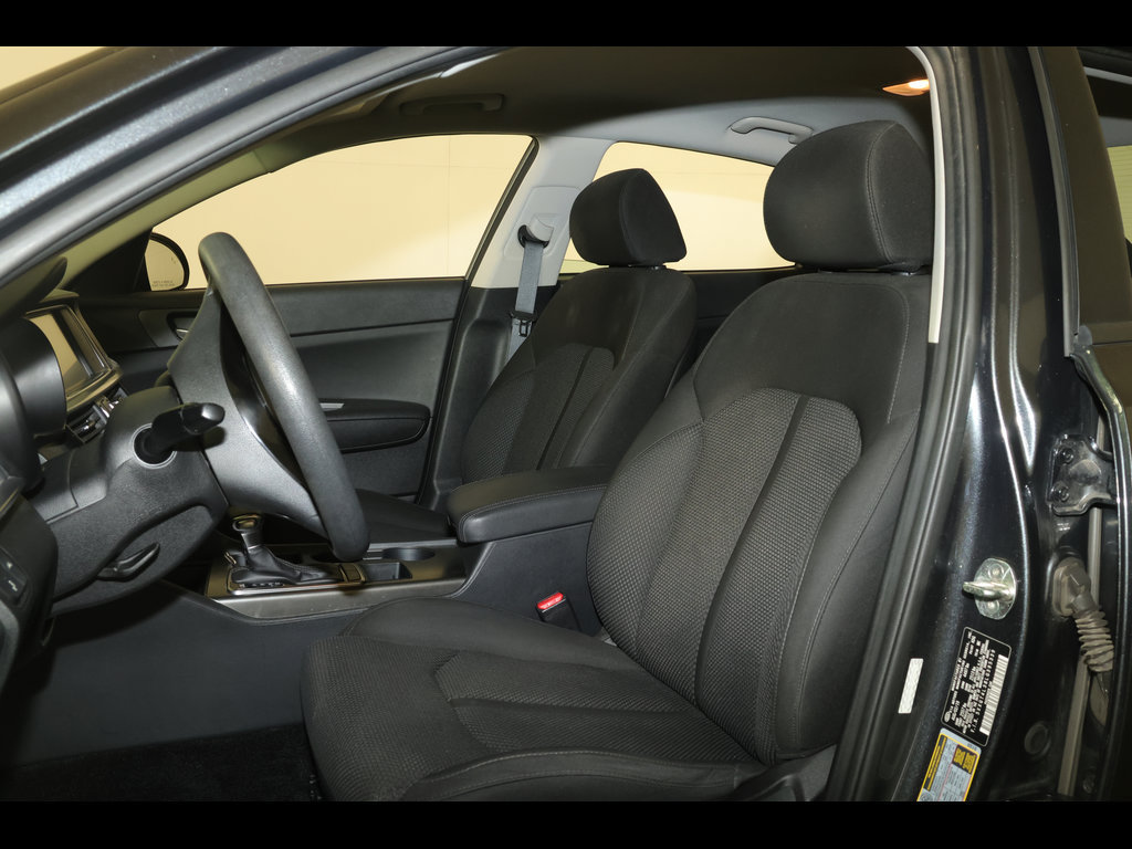 Used 2020 Kia Optima LX FWD image 20