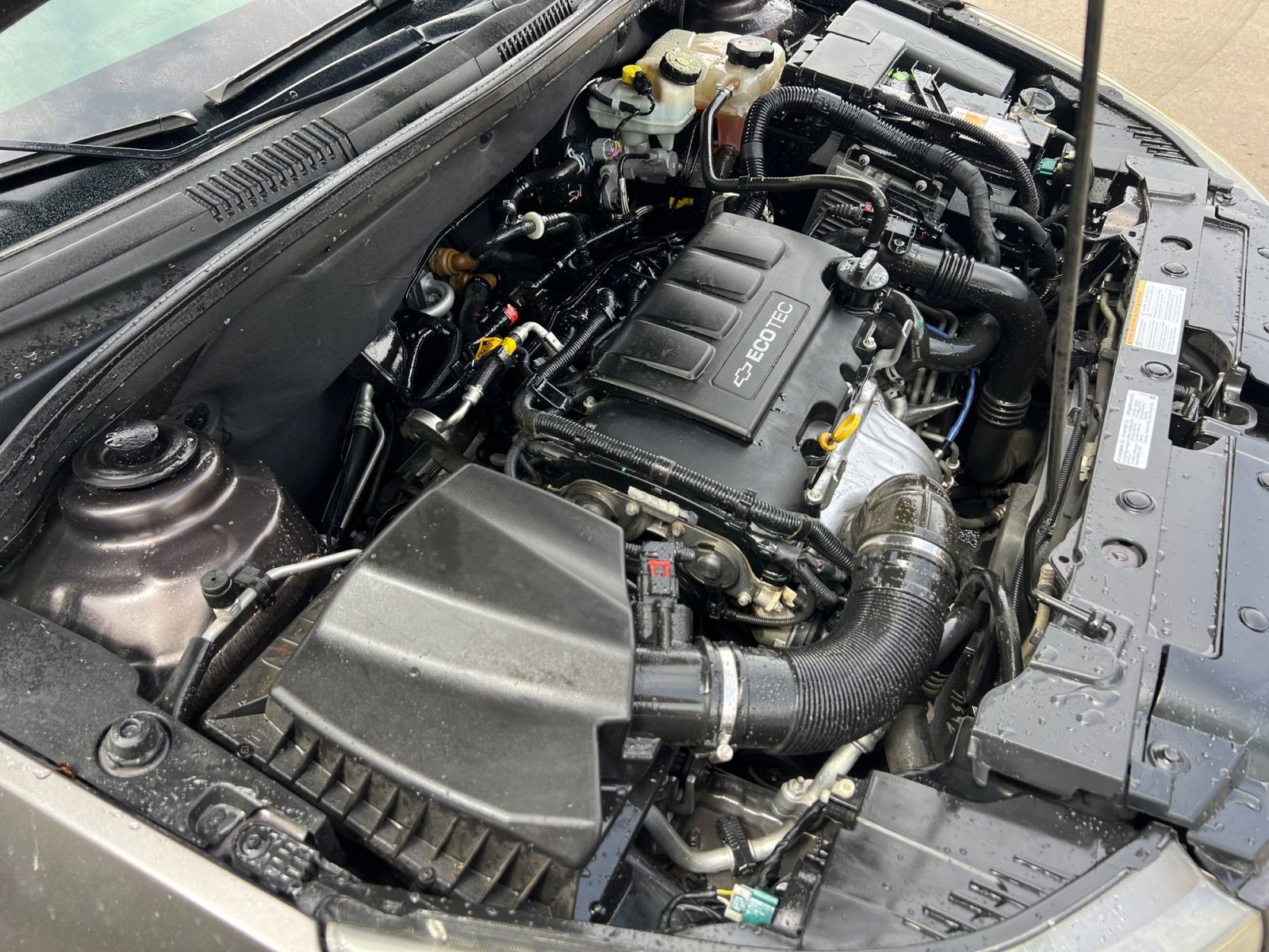 Used 2016 Chevrolet Cruze LT w/ Technology Package image 33