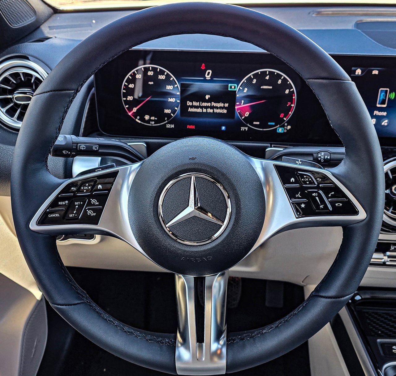 New 2026 Mercedes-Benz GLB 250 4MATIC image 24