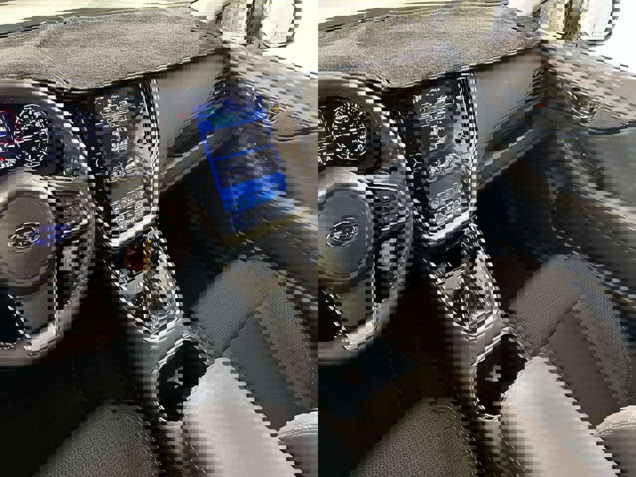 Used 2025 Subaru Outback Premium image 21