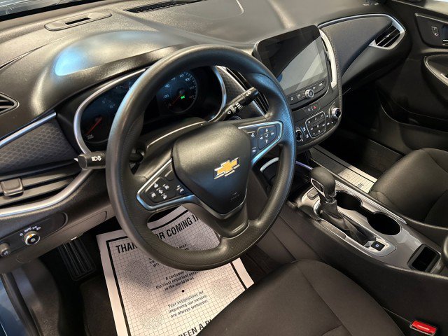 Used 2025 Chevrolet Malibu LT image 17