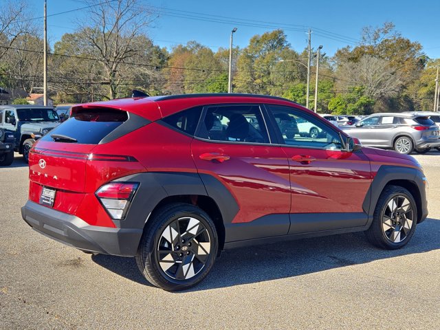 Used 2025 Hyundai Kona SEL FWD image 6