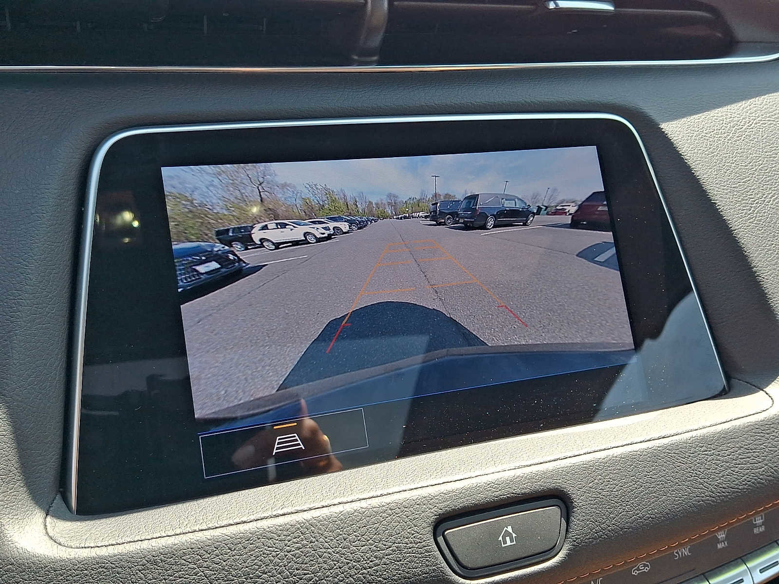 Used 2023 Cadillac XT4 Premium Luxury AWD/4WD image 19