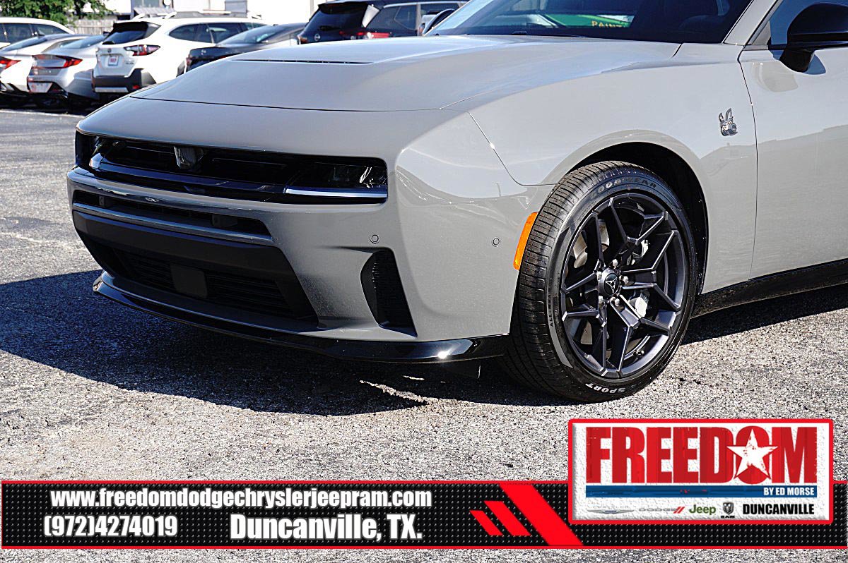 Certified 2026 Dodge Charger Scat Pack w/ Blacktop Package AWD/4WD image 39