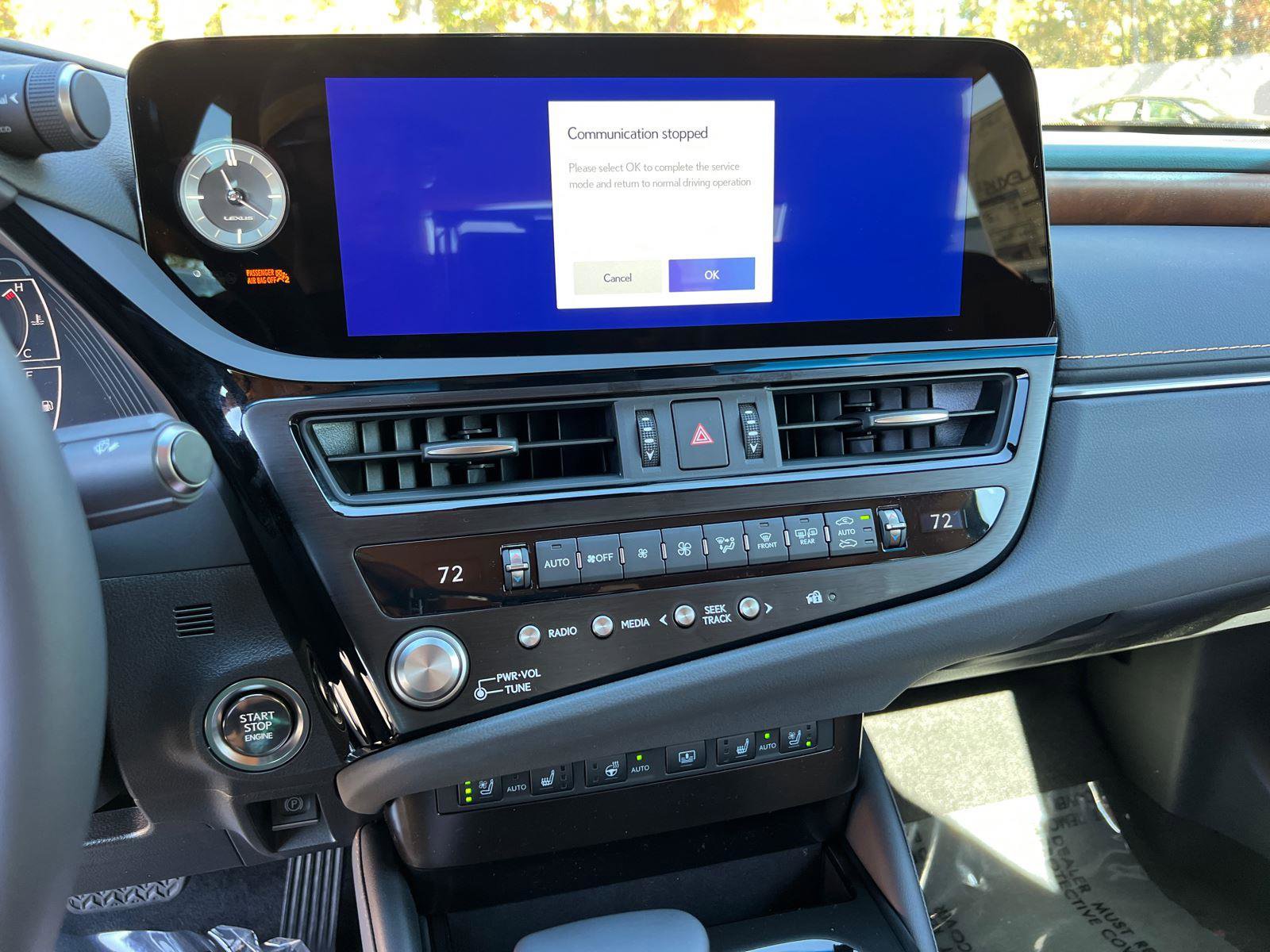 New 2025 Lexus ES 350 w/ Premium Package image 22