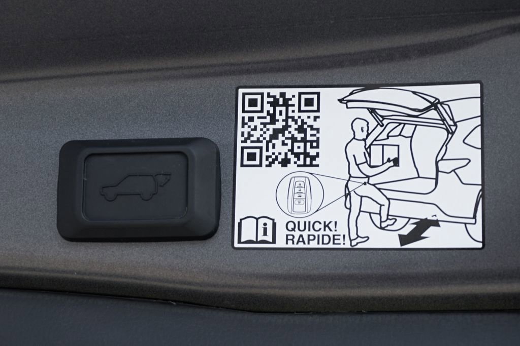 Used 2023 Toyota RAV4 XSE image 11