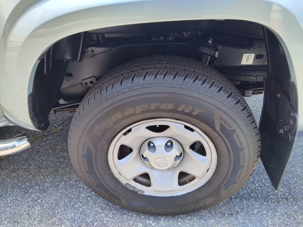 Used 2022 Toyota Tacoma SR image 21