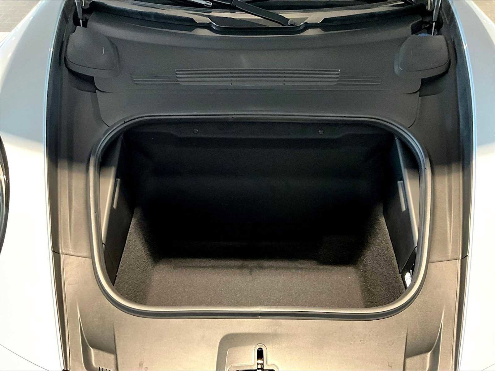 New 2026 Porsche 911 Carrera T RWD image 19