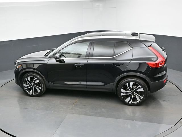 Used 2023 Volvo XC40 B5 Plus w/ Protection Package Premier AWD/4WD image 44