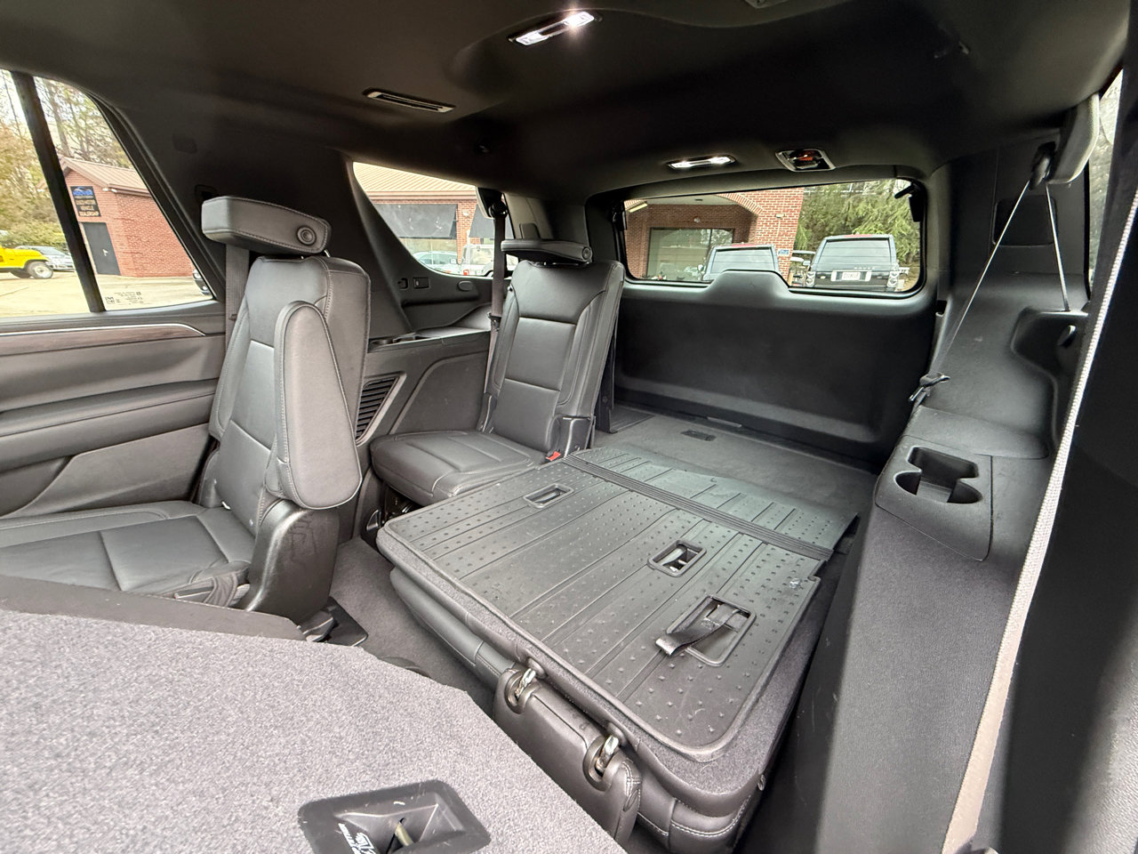 Used 2021 Chevrolet Tahoe LT image 22