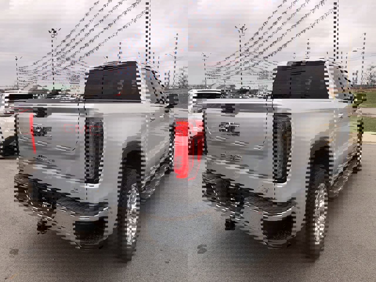 Used 2020 GMC Sierra 1500 SLT w/ SLT Premium Plus Package image 5