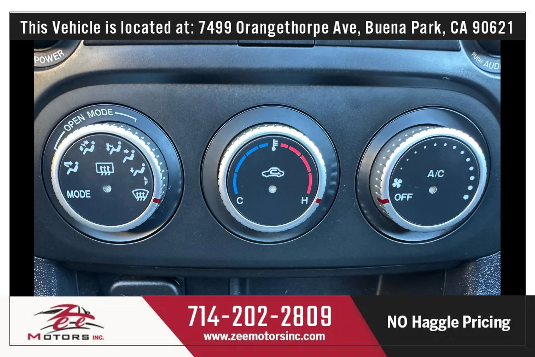 Used 2013 MAZDA MX-5 Miata Sport image 28