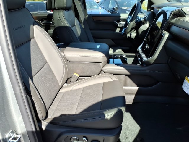 New 2027 GMC Yukon Denali w/ Denali Reserve Package AWD/4WD image 26