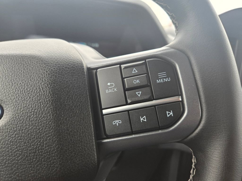 Used 2025 Ford F150 Lightning XLT image 18