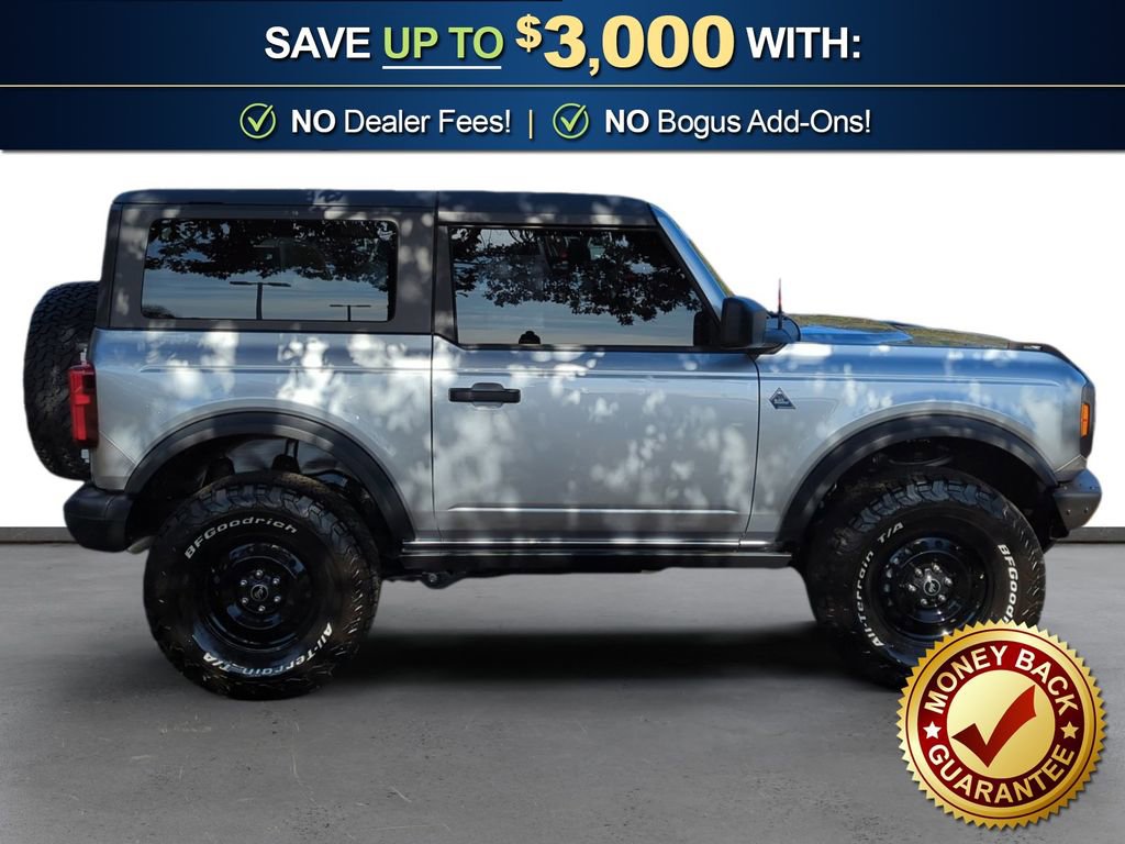 Used 2022 Ford Bronco Black Diamond image 8