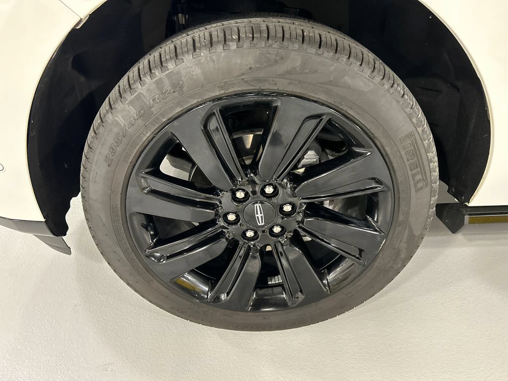 Certified 2022 Lincoln Navigator L Reserve AWD/4WD image 8