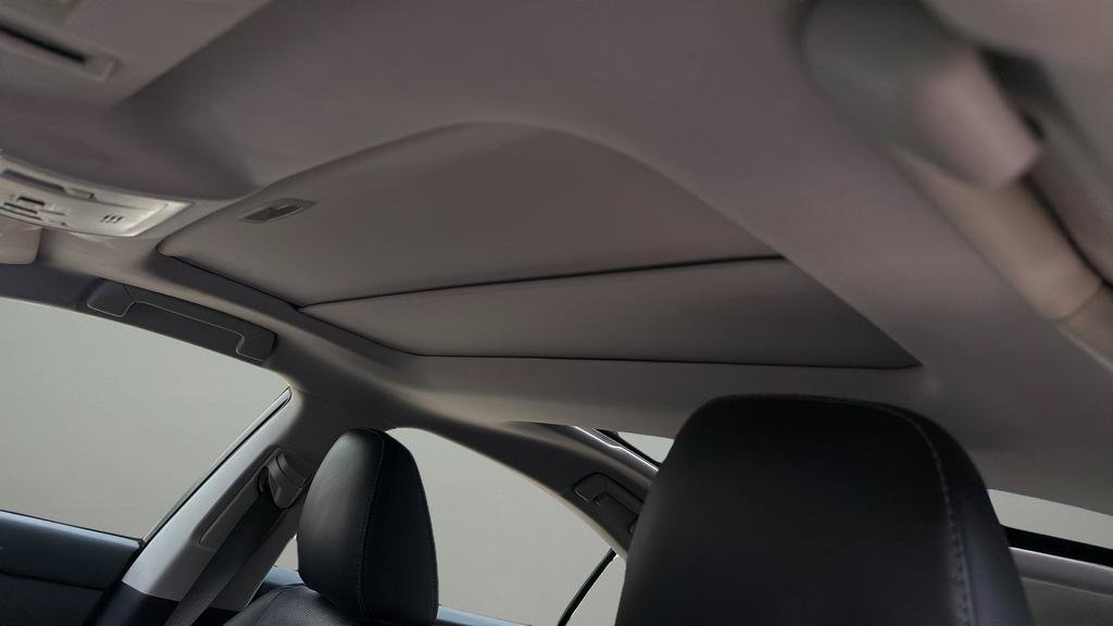 Used 2016 Lexus ES 350 w/ Luxury Package w/Wood Trim FWD image 12