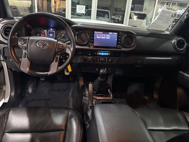 Used 2020 Toyota Tacoma TRD Sport w/ TRD Premium Sport Package image 31