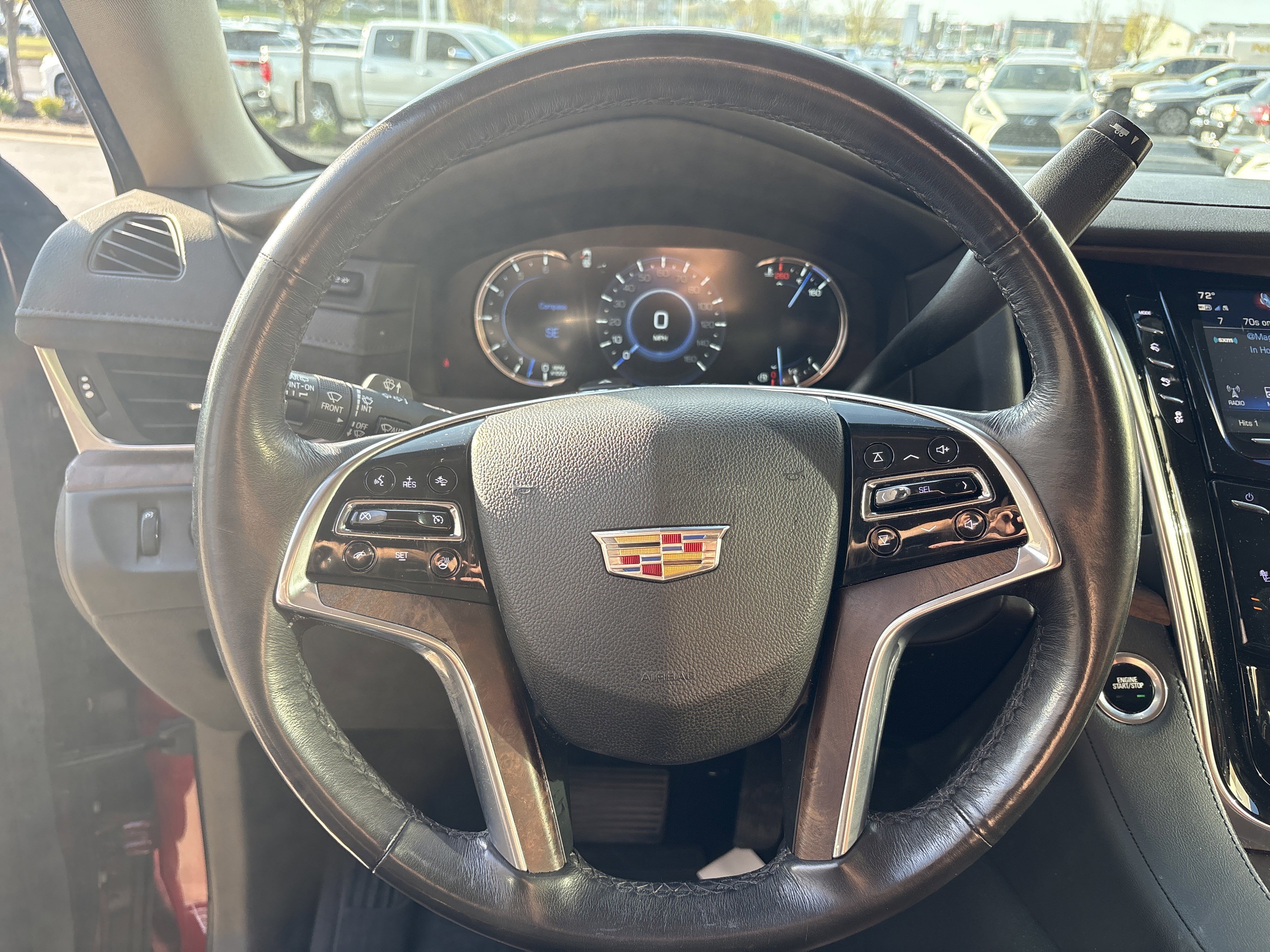 Used 2020 Cadillac Escalade Premium Luxury w/ LPO, Radiant Package image 18