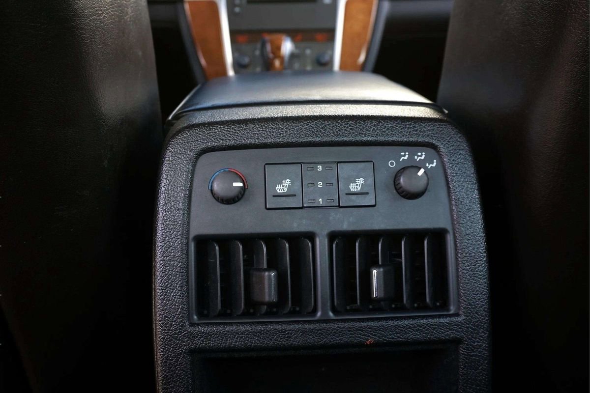 Used 2008 Cadillac STS w/ Preferred Equipment Group RWD image 24