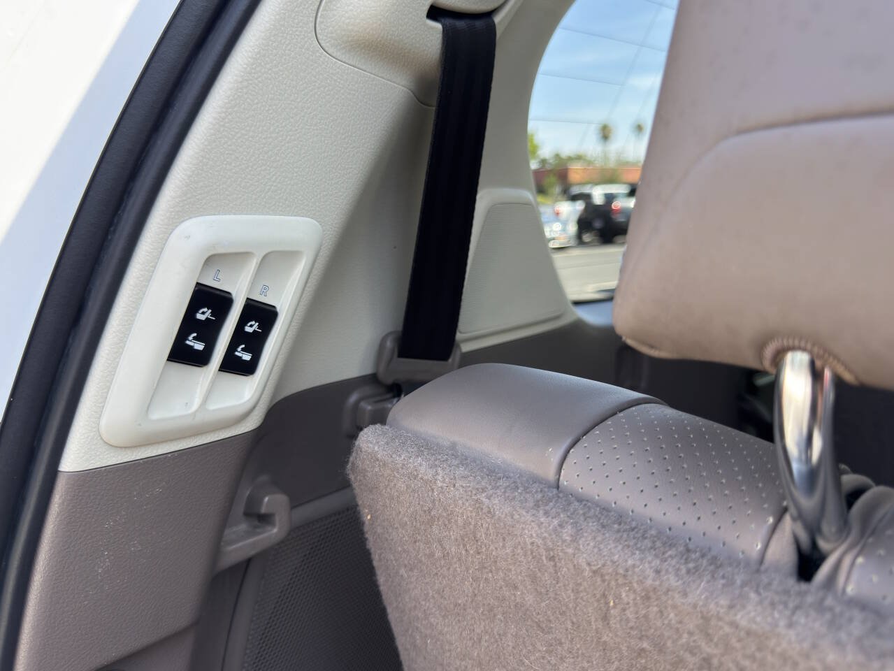 Used 2010 Lexus GX 460 Premium AWD/4WD image 27