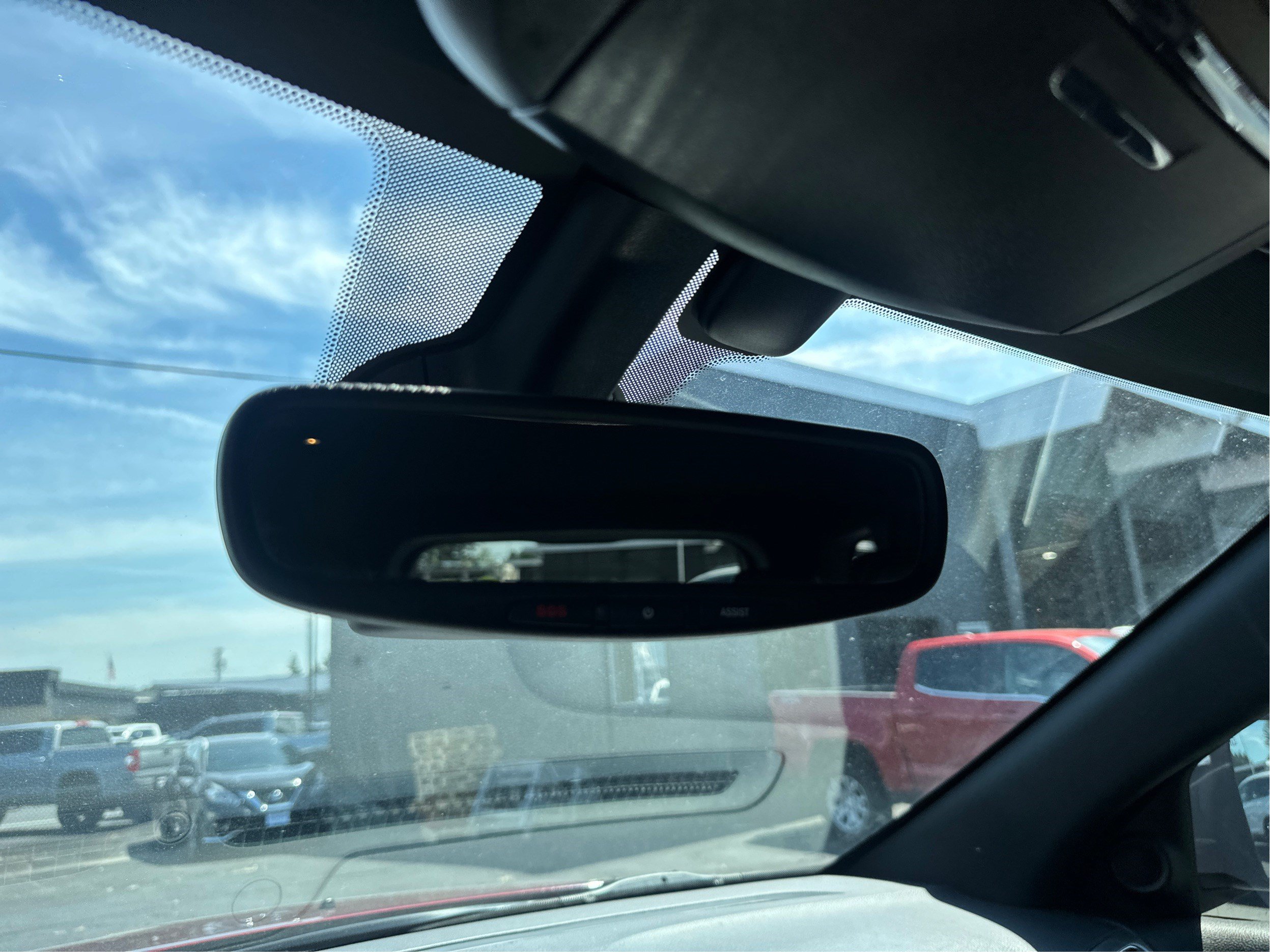 Used 2019 Jeep Grand Cherokee Limited AWD/4WD image 16