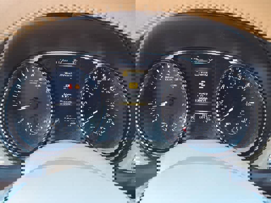 Used 2014 Nissan Rogue SL image 19