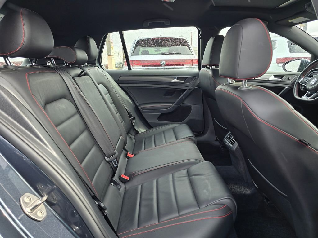Used 2018 Volkswagen GTI SE w/ SE Leather Package image 12