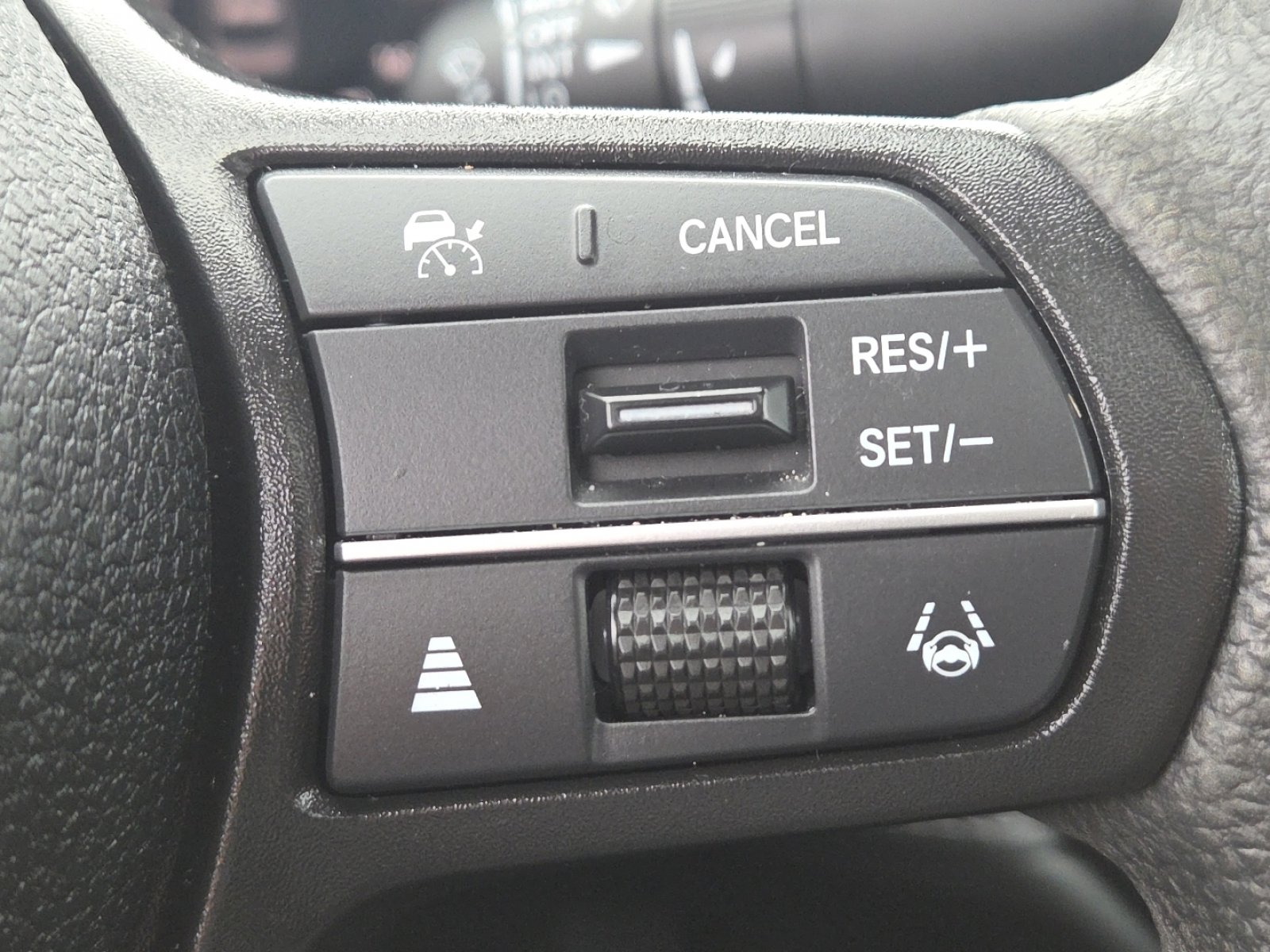 Used 2024 Honda Accord EX image 8