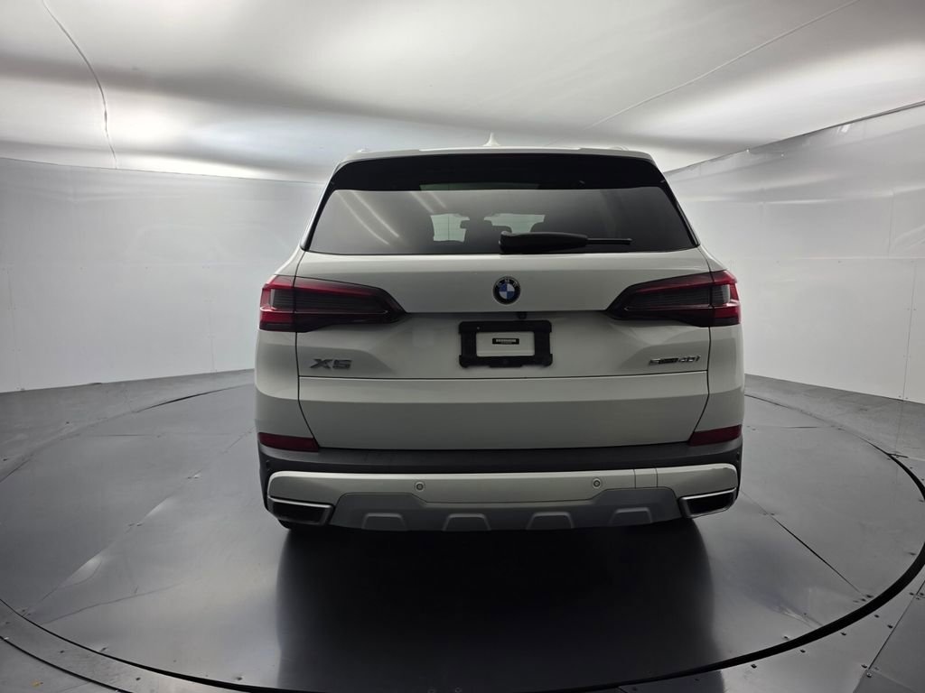 Used 2022 BMW X5 sDrive40i RWD image 5
