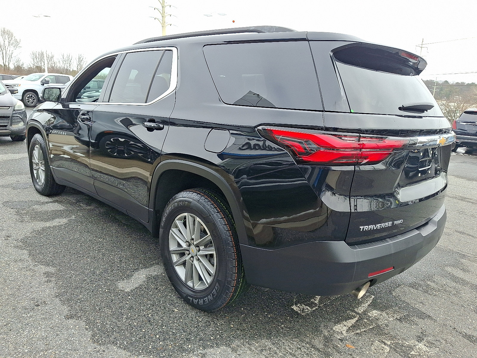 Certified 2023 Chevrolet Traverse LT image 5