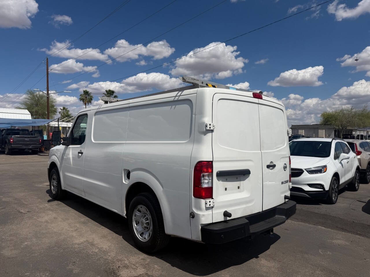 Used 2020 Nissan NV 2500 SV w/ Navigation Package image 7