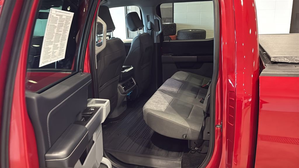 Used 2022 Ford F150 XLT w/ Equipment Group 302A High image 18