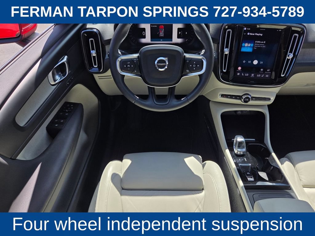 Certified 2023 Volvo XC40 B5 Plus AWD/4WD image 16
