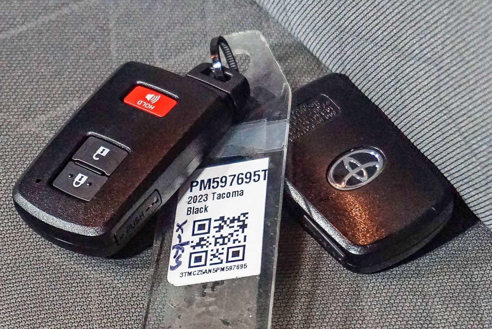Certified 2023 Toyota Tacoma TRD Off-Road AWD/4WD image 29