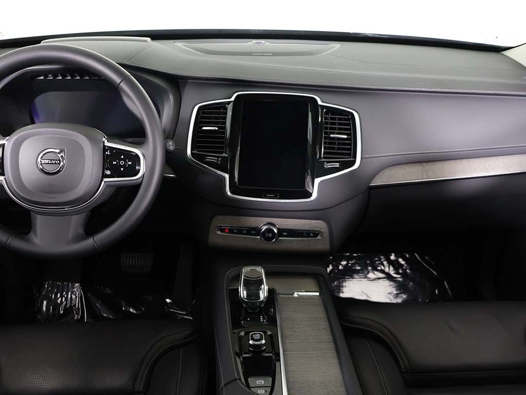Used 2023 Volvo XC90 T8 Ultimate w/ Protection Package Premier AWD/4WD image 45