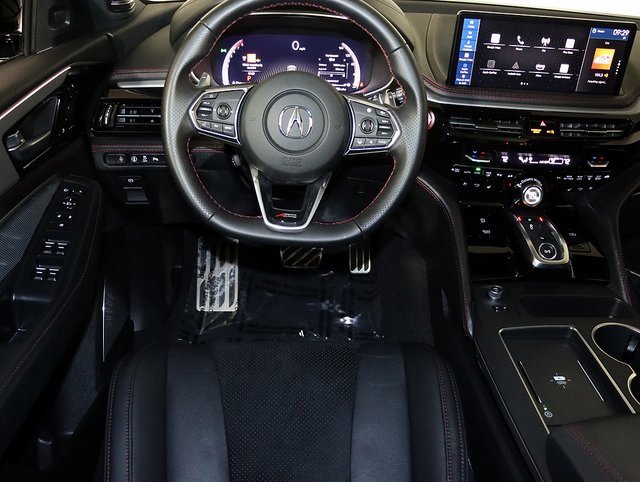 Used 2025 Acura MDX A-Spec image 3