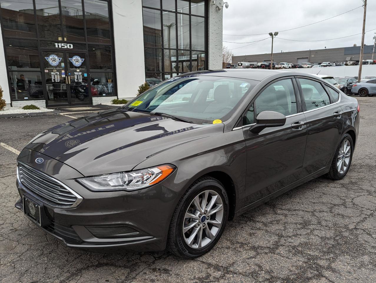 Used 2017 Ford Fusion S image 2