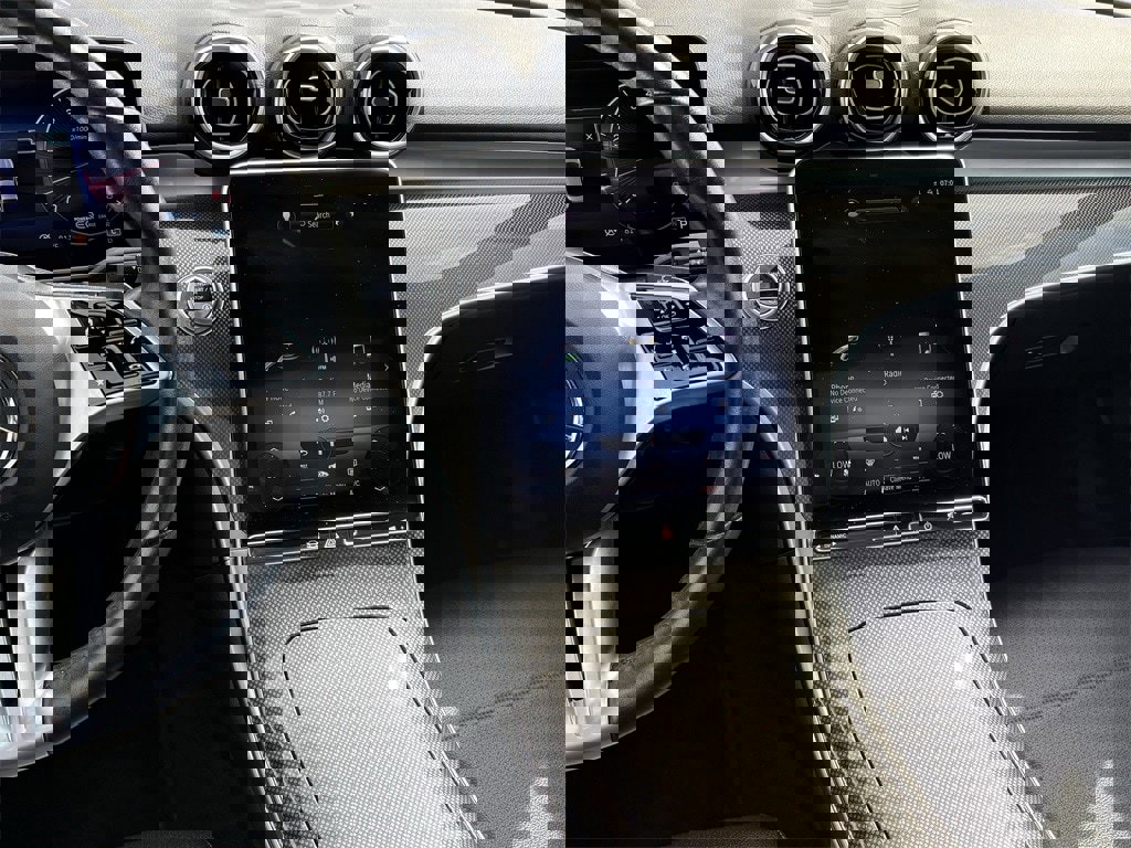 Used 2022 Mercedes-Benz C 300 Sedan image 36