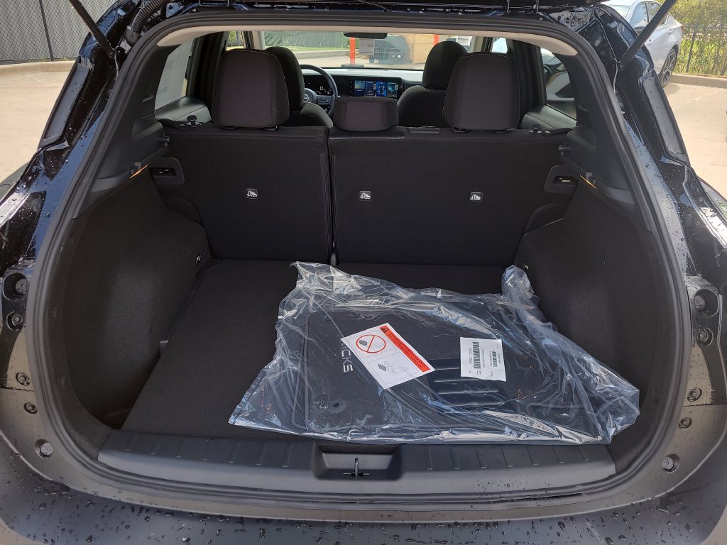 New 2026 Nissan Kicks SV w/ SV Premium Package FWD image 7
