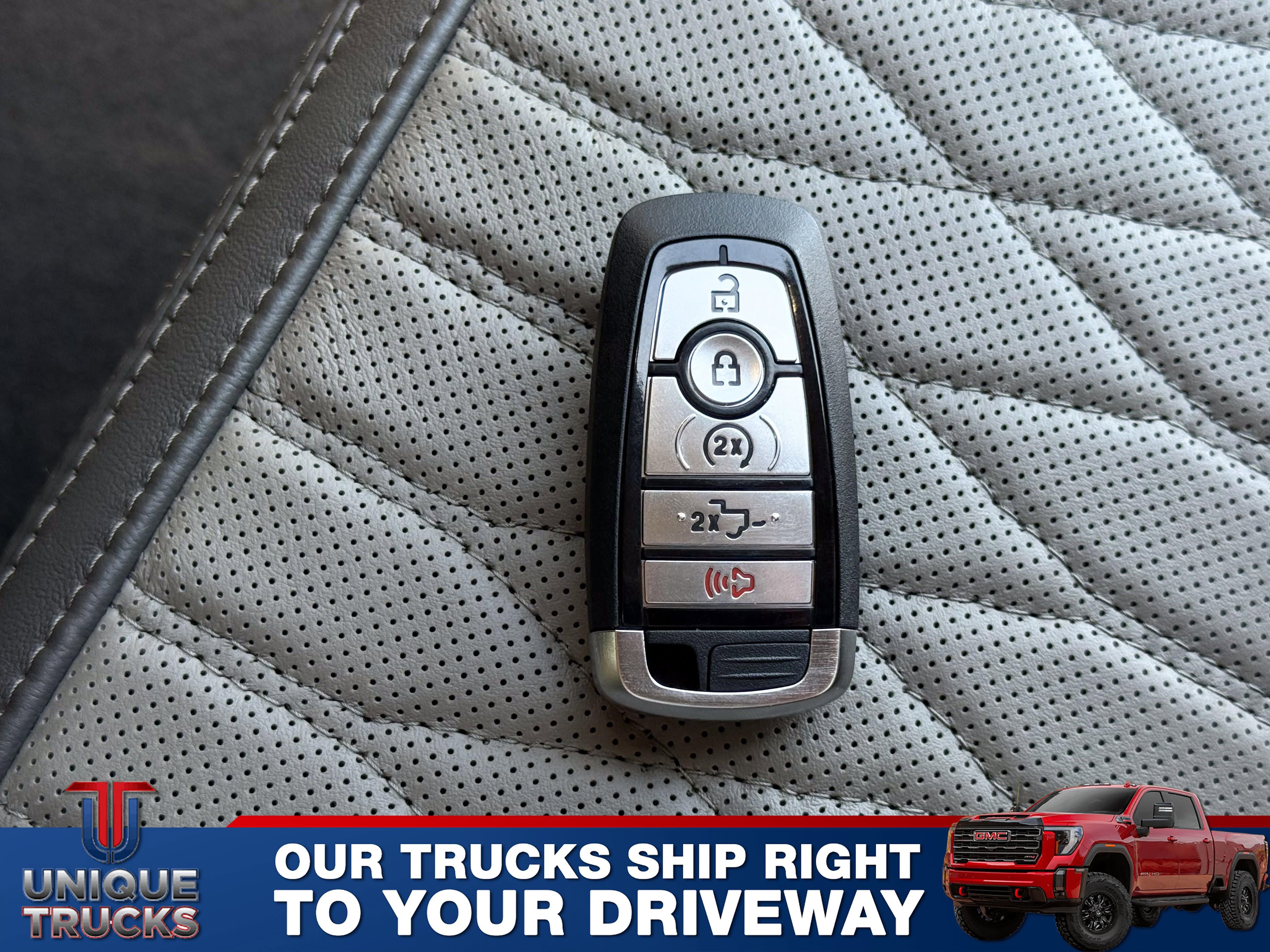 Used 2026 Ford F450 Platinum w/ Platinum Plus Package AWD/4WD image 32